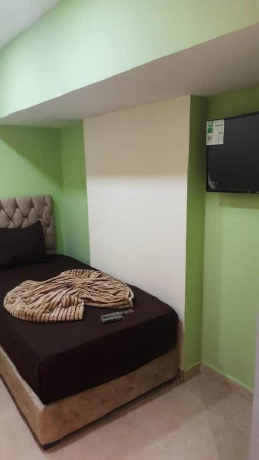 Giza Blue Eyes Hotel מראה חיצוני תמונה