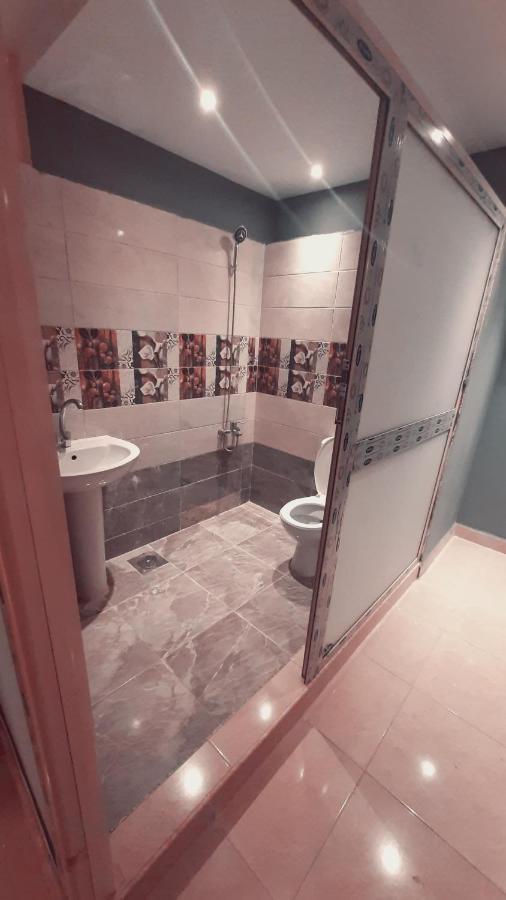 Giza Blue Eyes Hotel מראה חיצוני תמונה