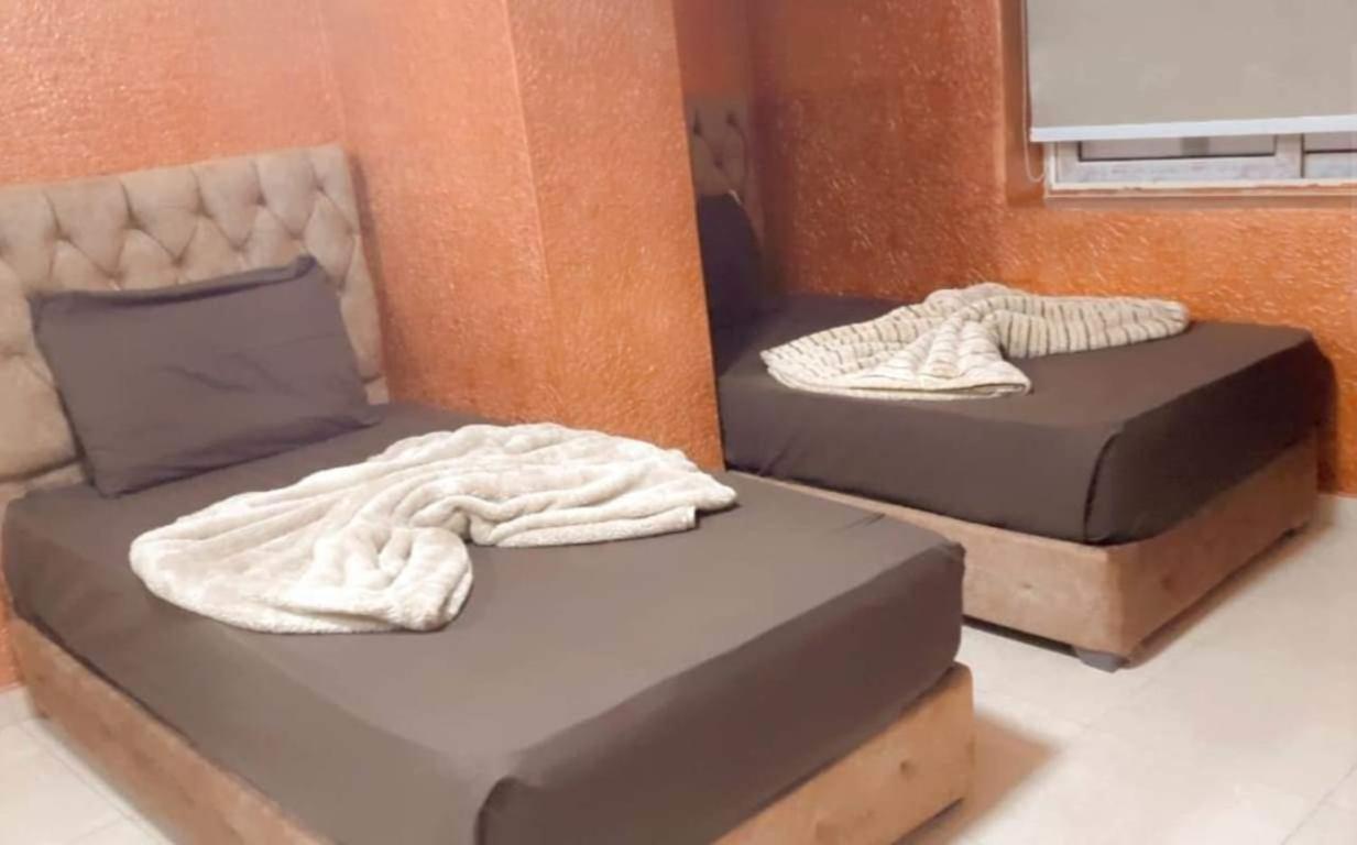 Giza Blue Eyes Hotel מראה חיצוני תמונה